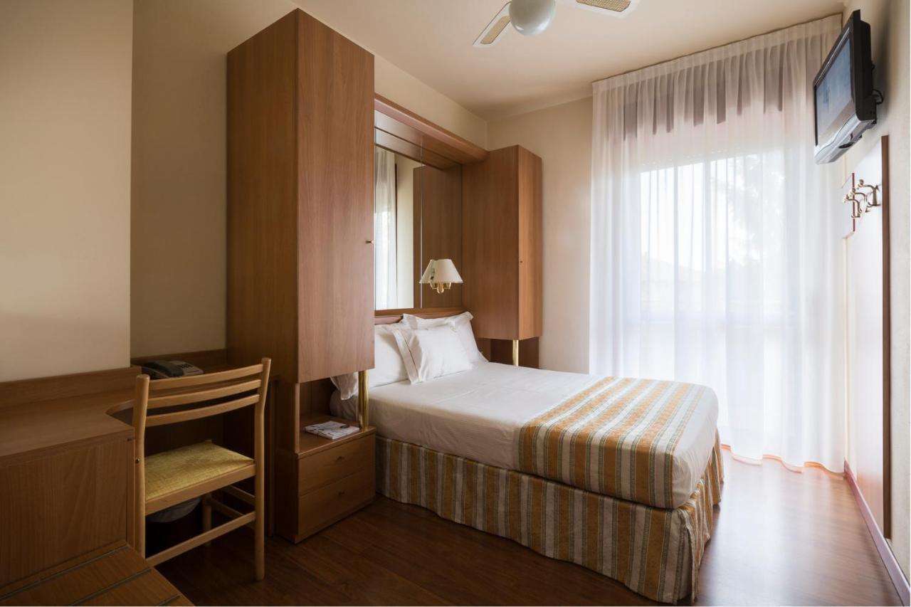 Hotel Imperia Lido di Jesolo Eksteriør bilde